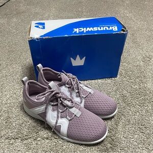 Women’s Brunswick Nexxus Bowling Shoes Size 7.5